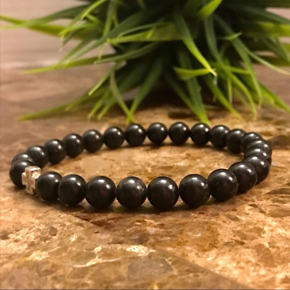 New Men’s Trendy Onyx with Silver Cross Beaded Bracelet - Picture 2 of 5